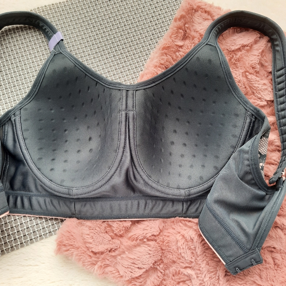 Cacique Lane Bryant Sport High Impact Underwire Sports Bra 32C NEW Pink - Picture 12 of 12